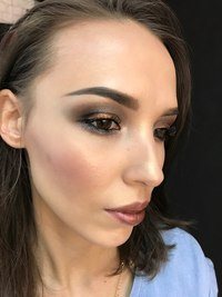 MAKE UP HOUSE24